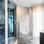 Luxury Nika With Pool Near The Beach, Extra Pool Heating Available